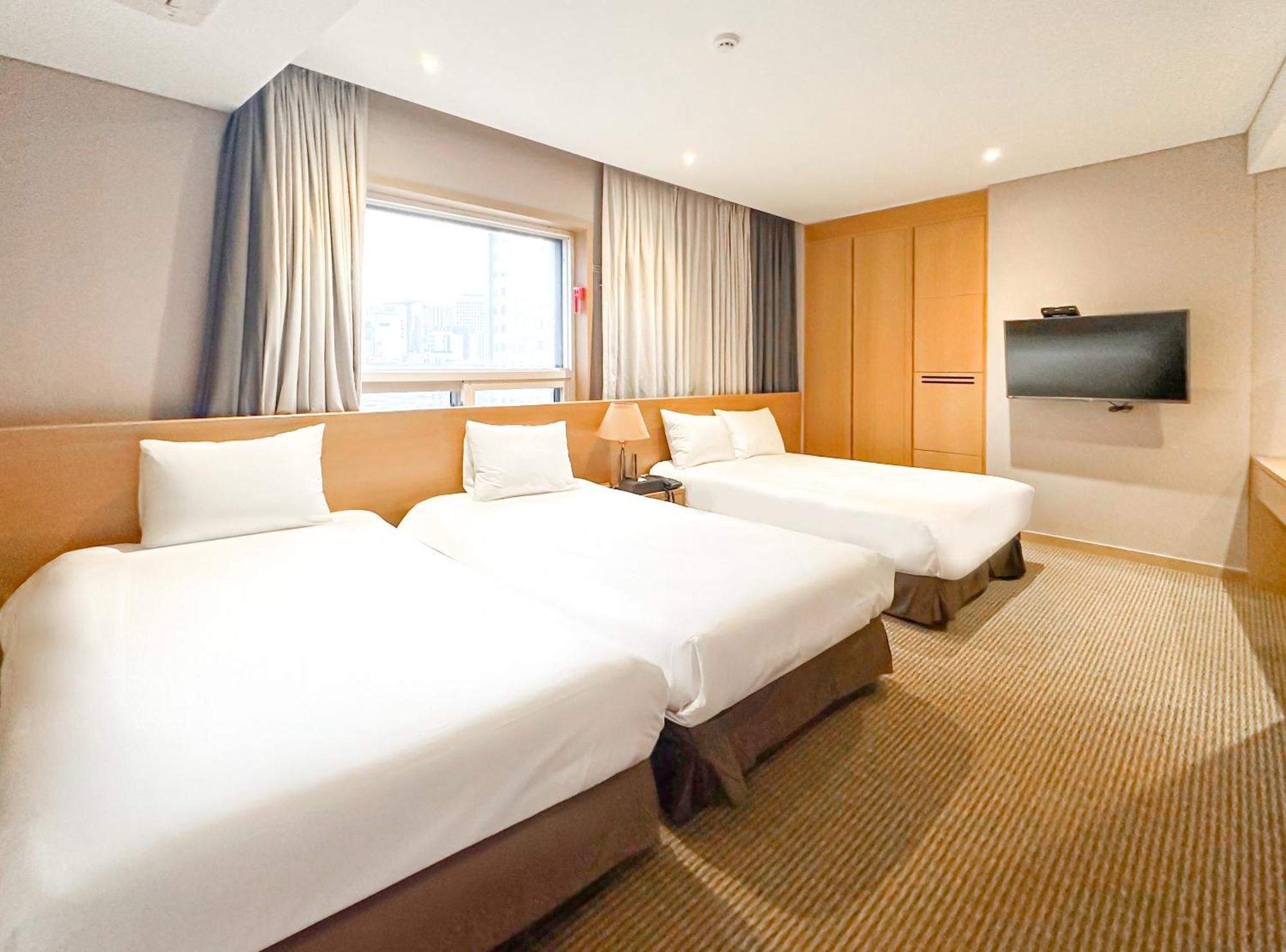 Hotel New Oriental Myeongdong Seoul Exterior photo