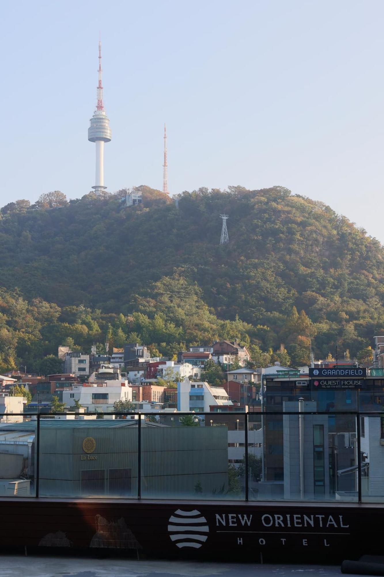 Hotel New Oriental Myeongdong Seoul Exterior photo
