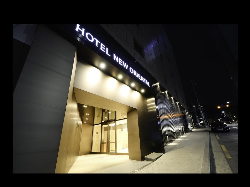 Hotel New Oriental Myeongdong Seoul Exterior photo